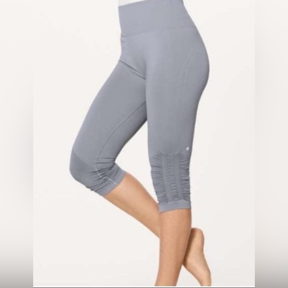Lululemon capri leggings for women